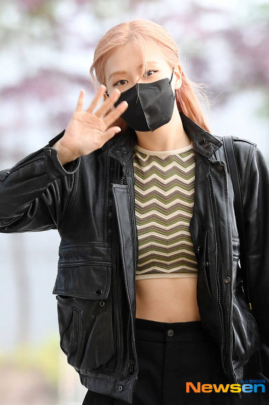 Blackpink Rose Outfit Black Leather Jacket