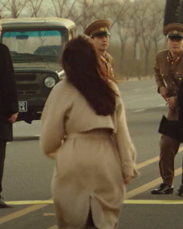 CLOY Son Ye Jin Beige Wool Coat