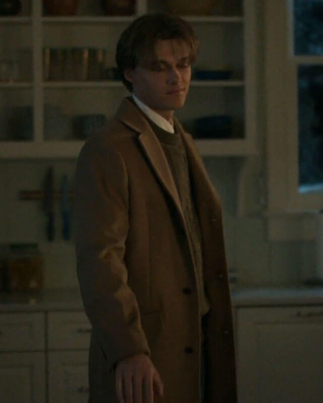 Conrad Fisher The Summer I Turned Pretty Wool Coat S03