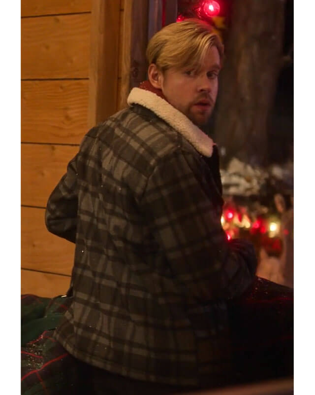 Falling For Christmas Chord Overstreet Plaid Jacket