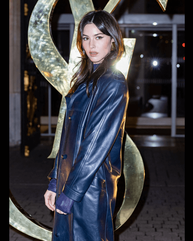 Gracie-Abrams-Long-Leather-Coat