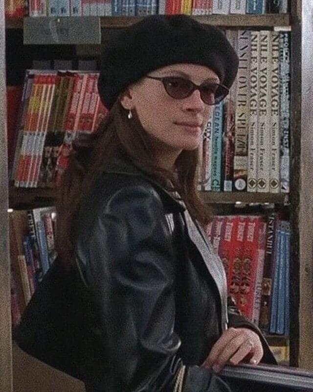 Julia Roberts Notting Hill Black Coat