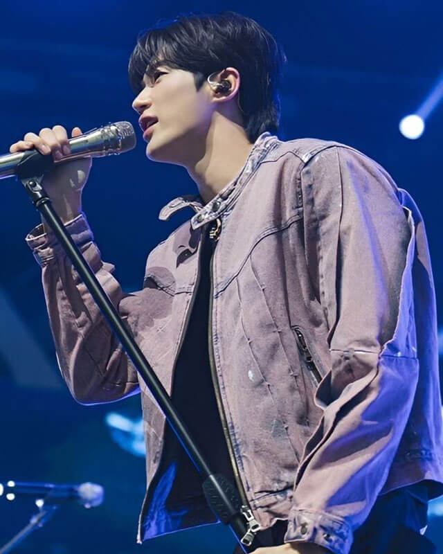 Lovely Runner Ryu Sun-Jae Purple Jacket