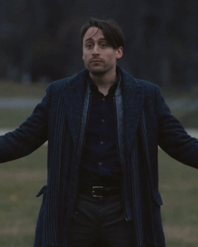 Succession S01 Roman Roy Black Coat