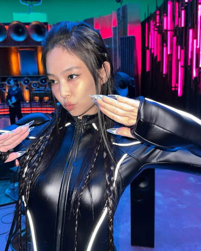 Blackpink Jennie Jump Black Leather Jacket