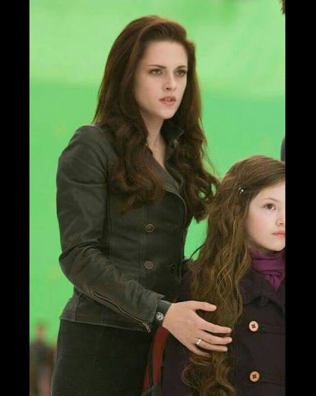 Breaking Dawn Twiloght Black Jacket Bella