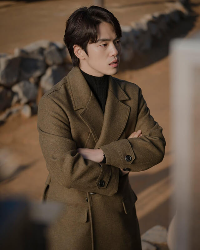 Crash Landing On You Kim Jung Hyun Brown Coat