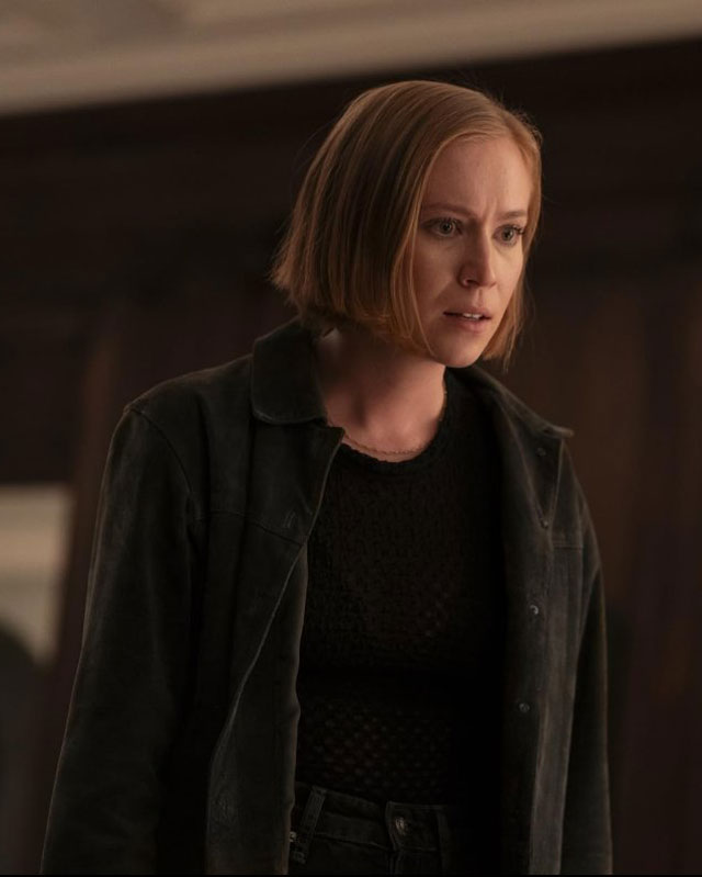 Hacks S03 Hannah Einbinder Black Jacket