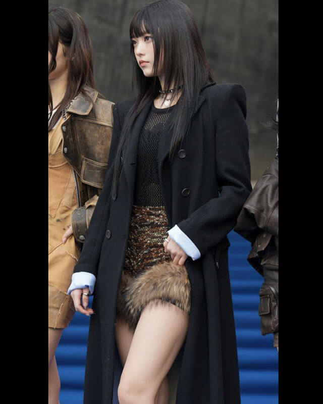 Haerin NewJeans Black Long Coat