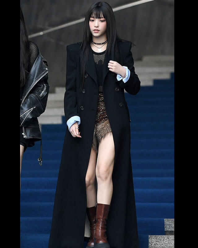 Haerin NewJeans Long Black Coat