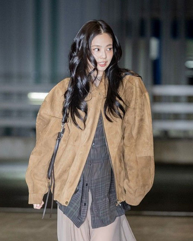 Jennie Brown Suede Oversized Jacket