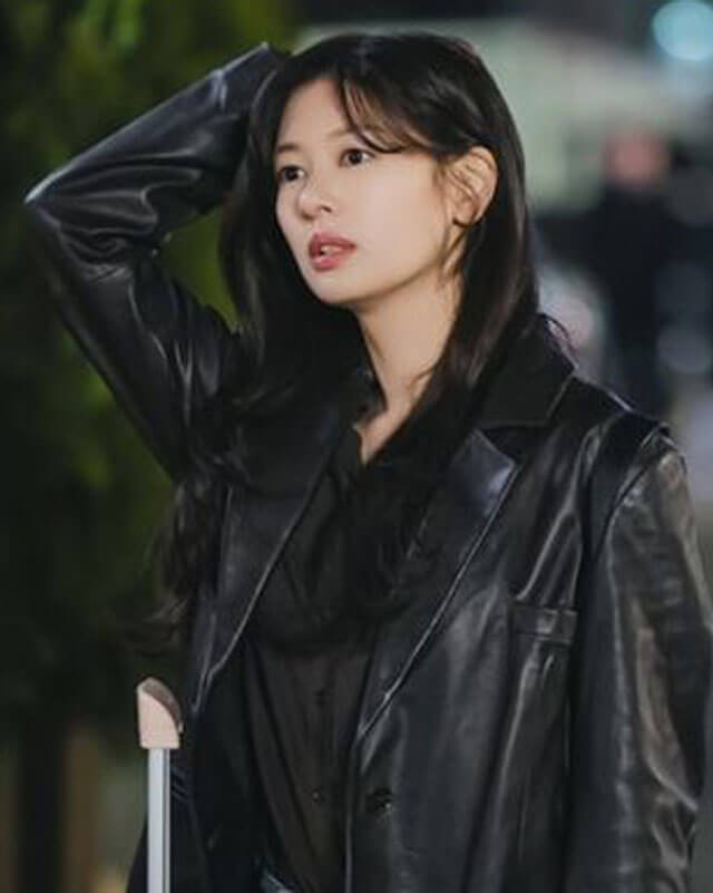 Jung So Min Love Next Door Black Coat