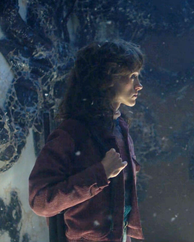 Natalia Dyer Stranger Things Jacket S05