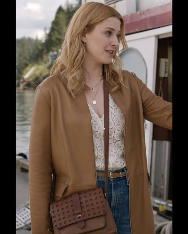 Virgin River S06 Melinda Monroe Leather Coat