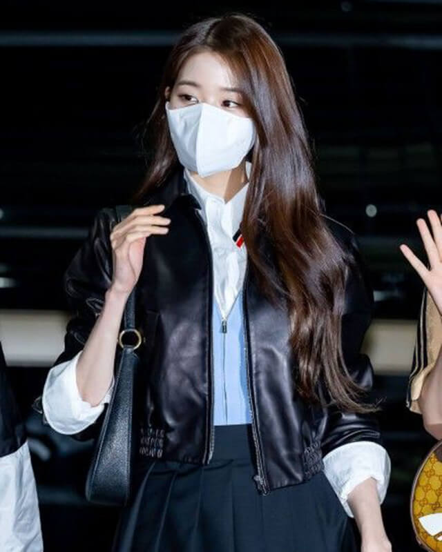 IVE Wonyoung Black Cropped leather Jacket